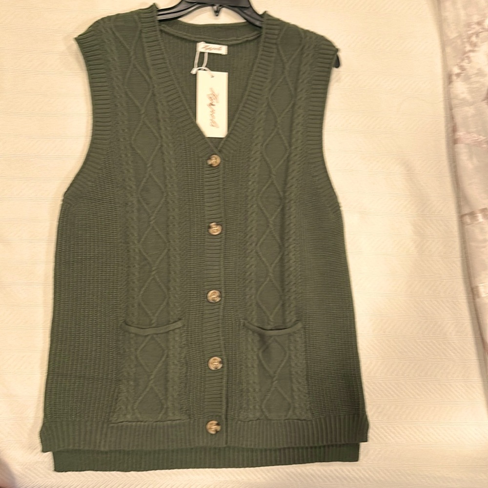 Women's Sweater Vest Button Down Cable Knit Cardigan